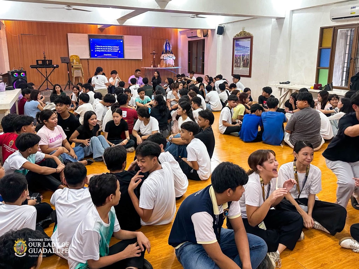 Small groups of young people sharing during the formation